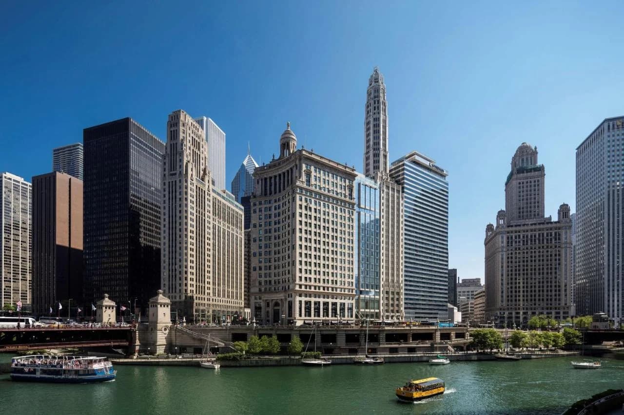 LondonHouse Chicago, Curio Collection by Hilton photo