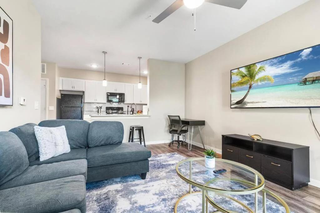 Luxe 1BR/1BA: Dive, Rest, Explore. Book Now! photo