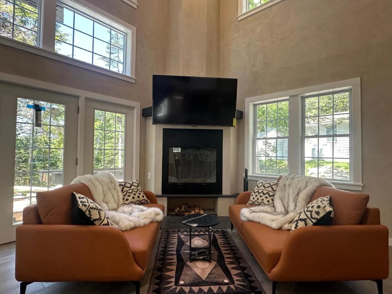 Luxury cabin vc home 2bd 2bath photo