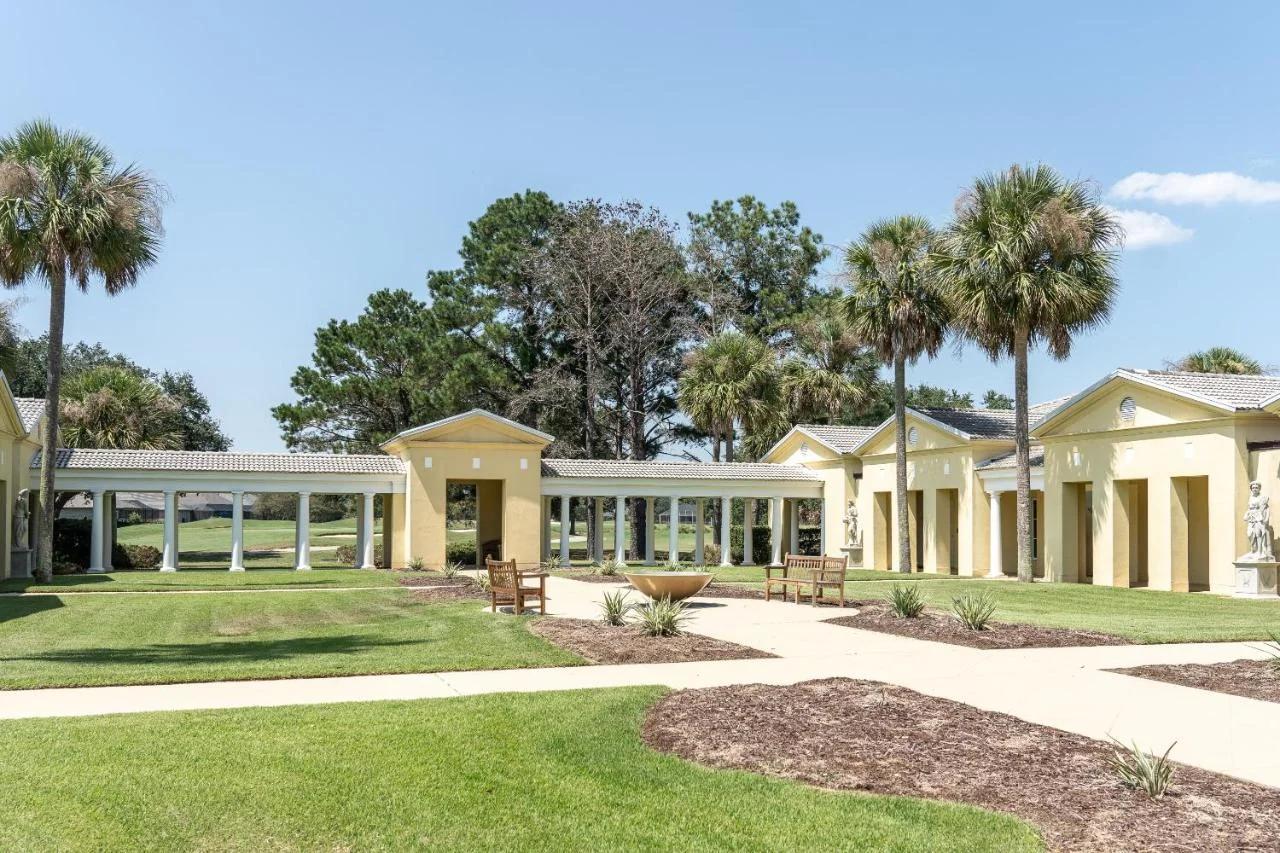 McCollough Institute Villas photo