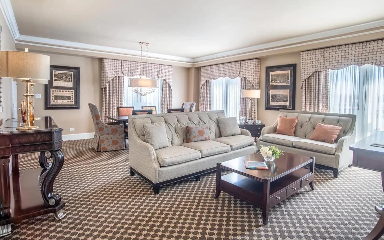 Menger Hotel photo