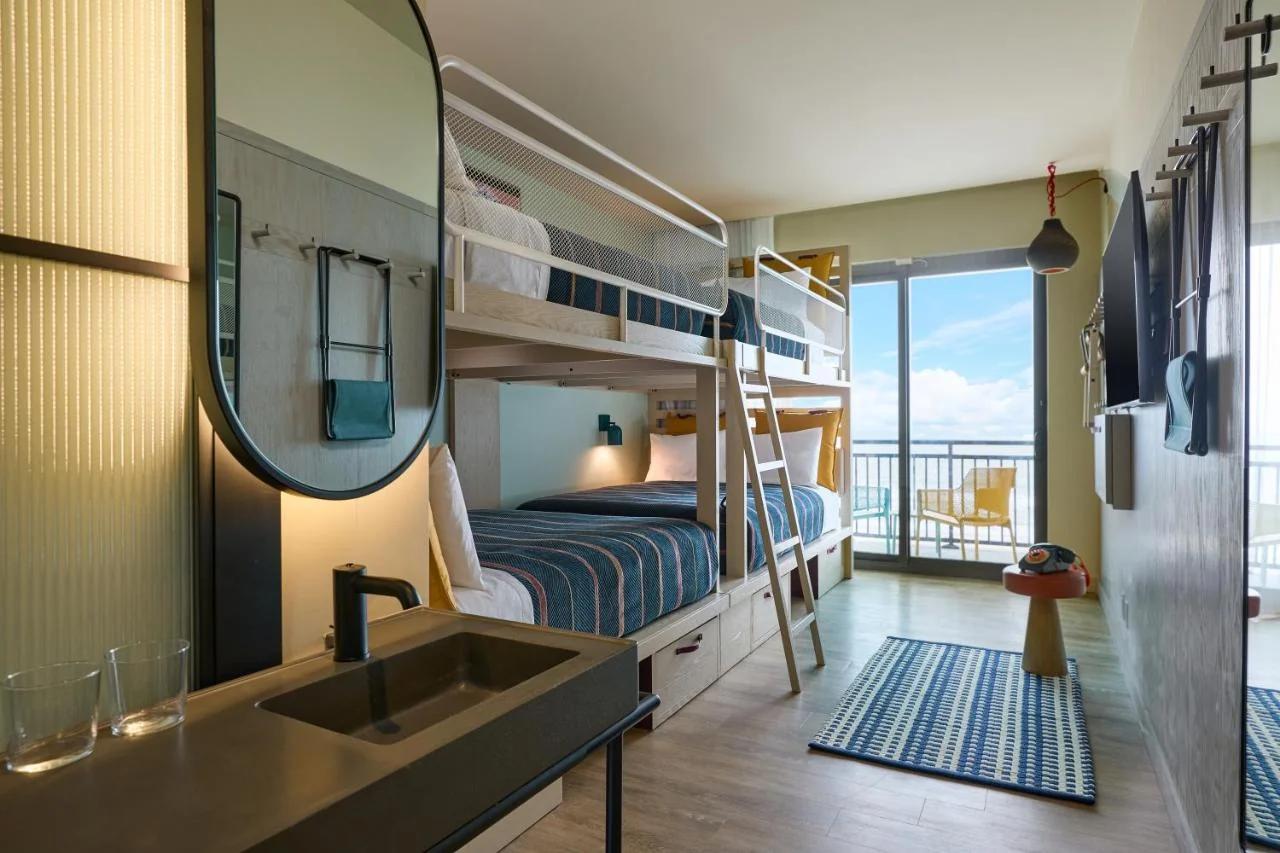 Moxy Virginia Beach Oceanfront photo