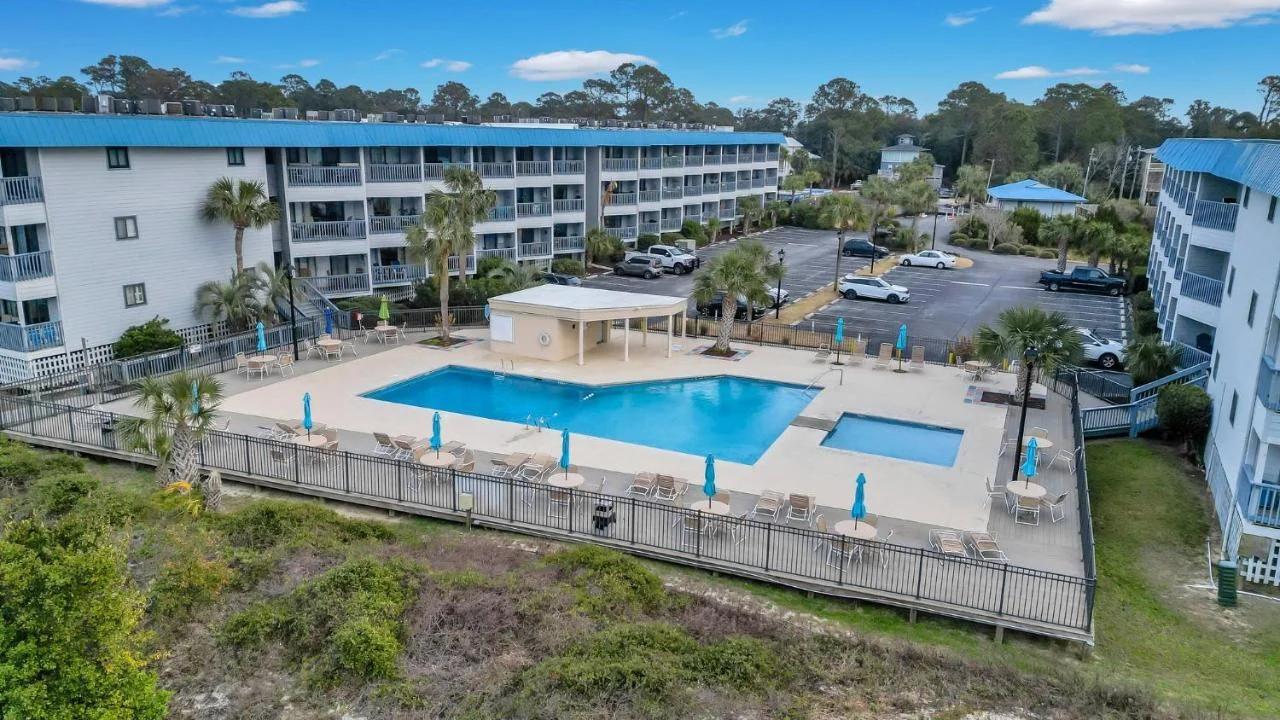 Private Balcony - Beach - Pool and Pickleball foto