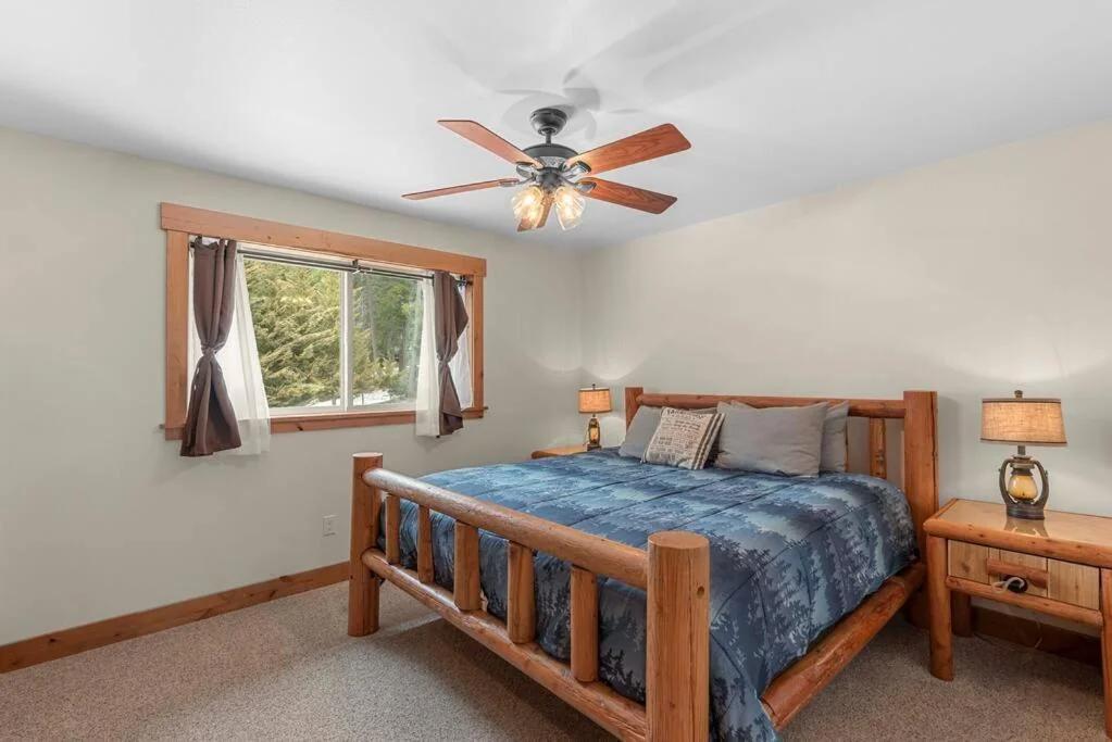 River's Bend Lodge - Hot Tub, Fire Pit, Games & Ski foto