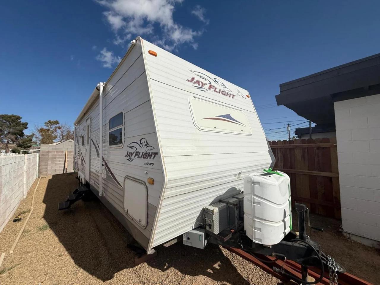 RV 2 min to Las Vegas Strip