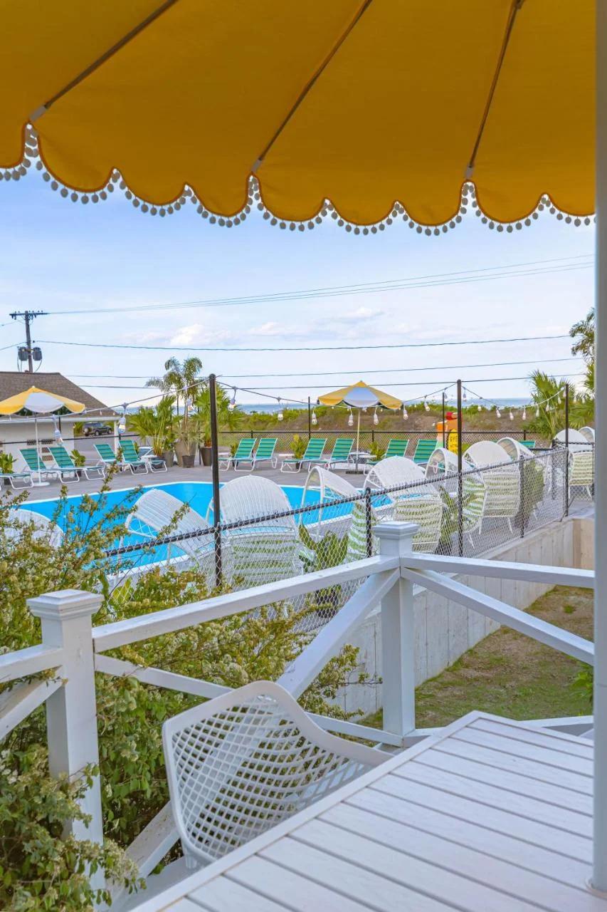 Rye Motor Inn - Oceanfront, Walk to Beach photo