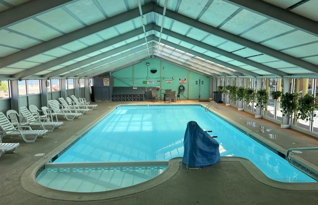 Seahawk Motel