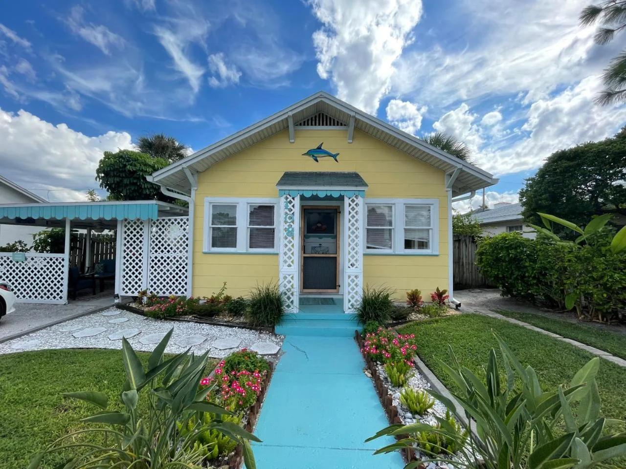 Seahorse Bungalow