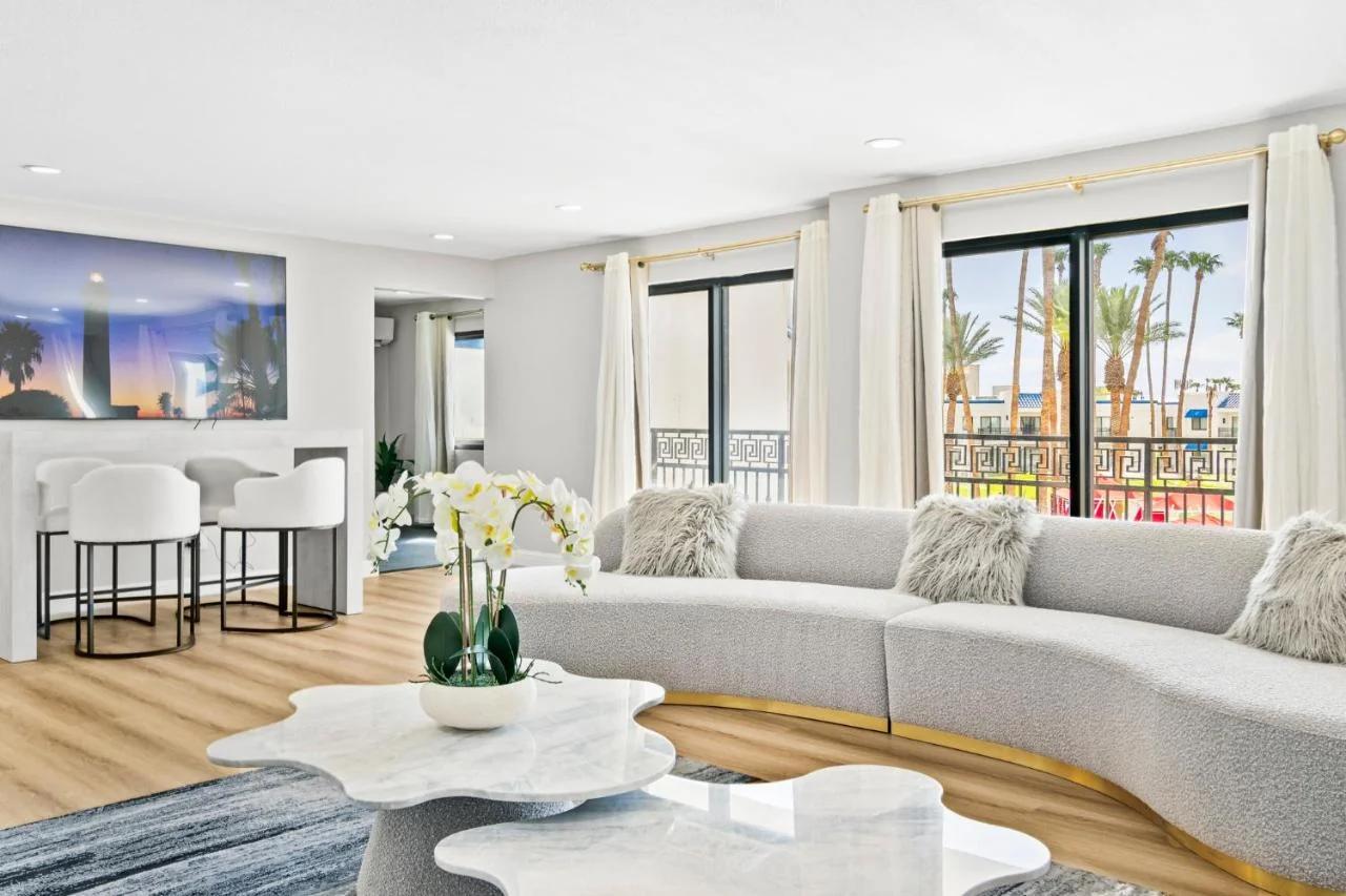 Serene Vegas Boutique Hotel Las Vegas photo