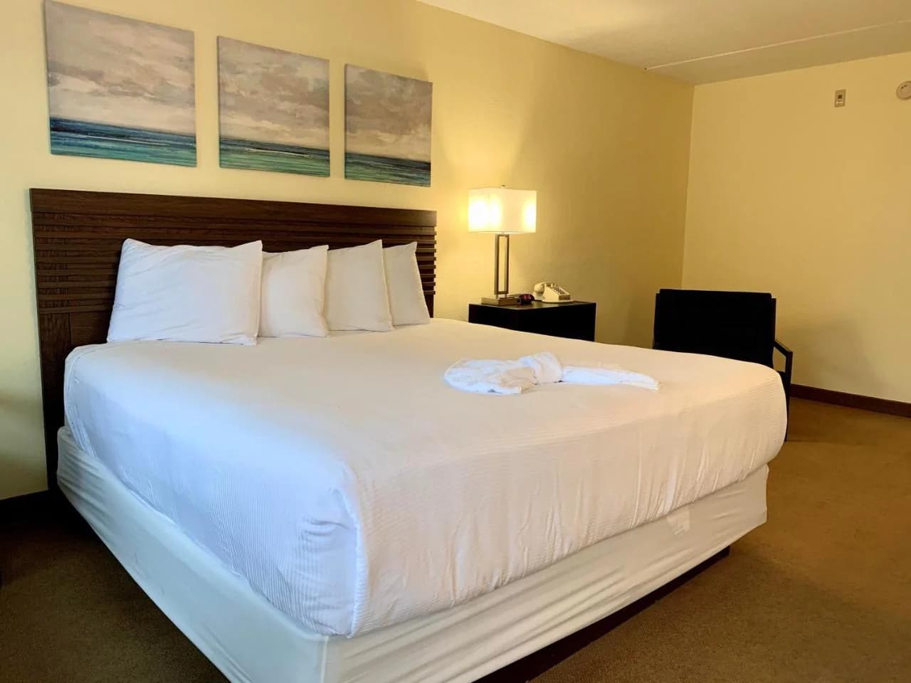 Seven Gables Inn photo