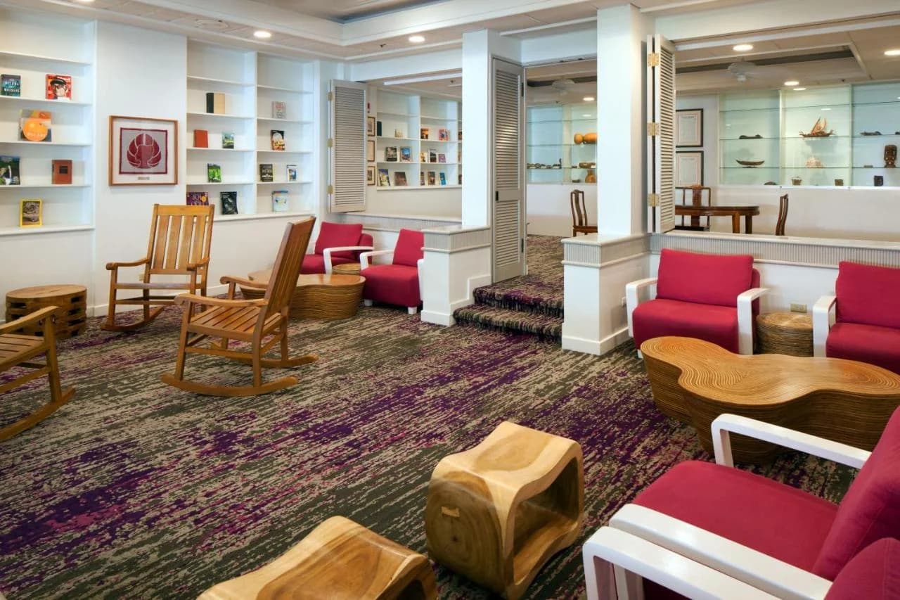 Sheraton Princess Kaiulani Waikiki Beach photo