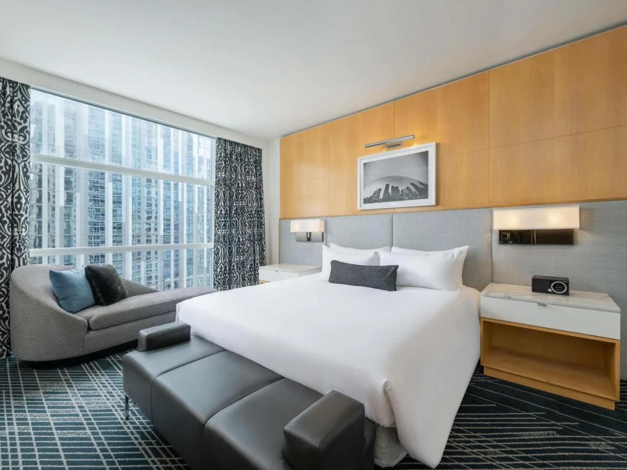 Sofitel Chicago Magnificent Mile photo