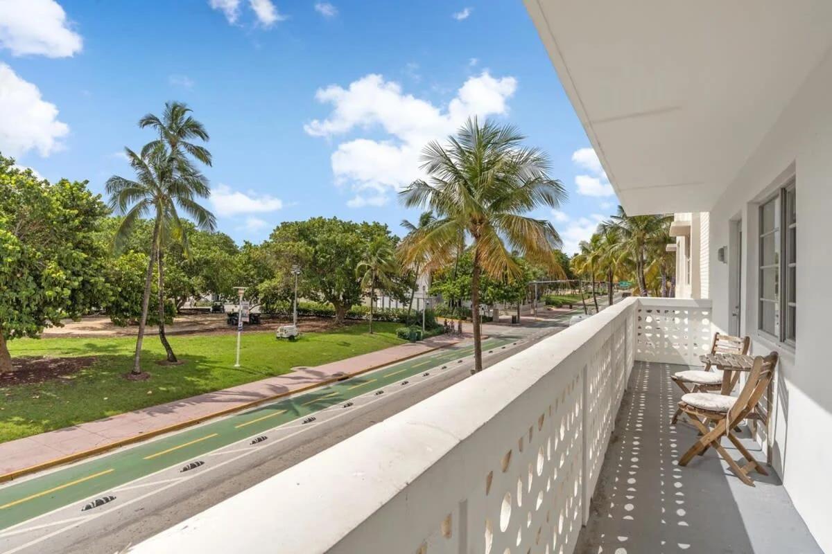 Spacious APT on South Beach Roof Top Pool & Bar foto