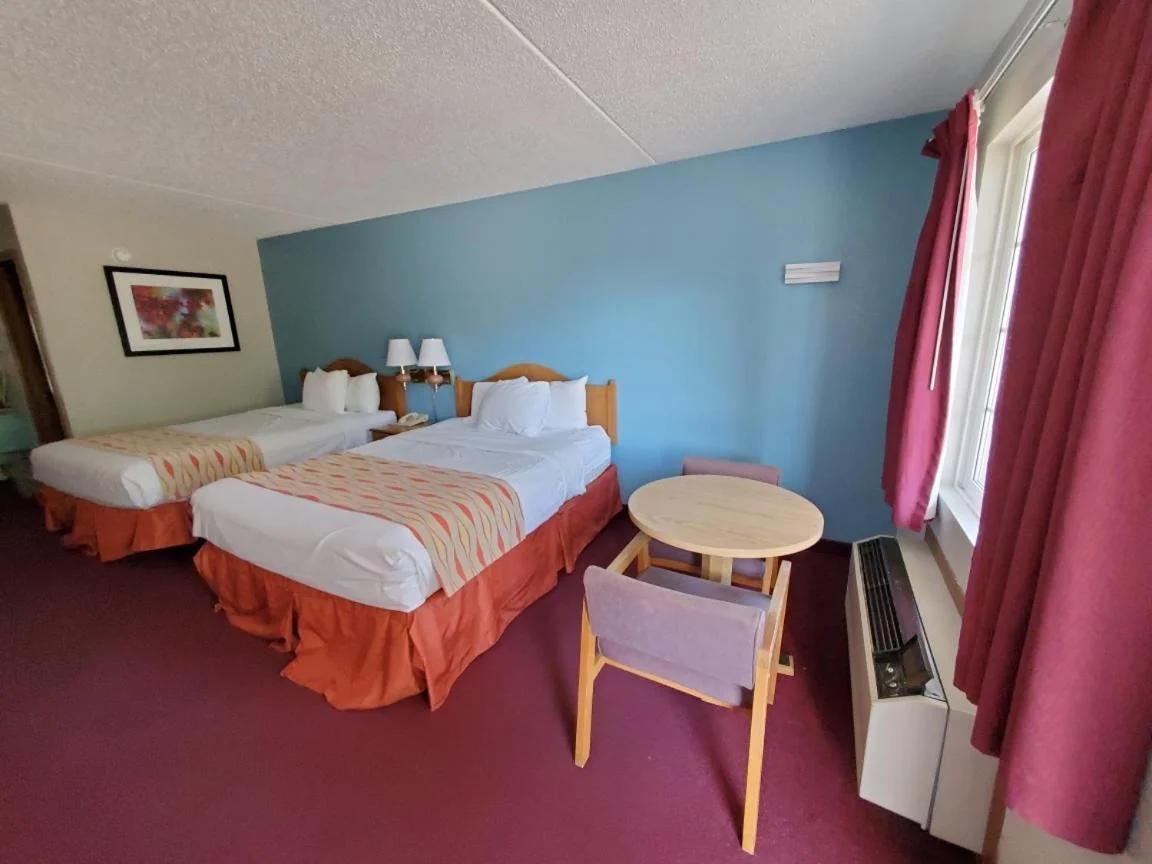 Spinning Wheel Inn foto