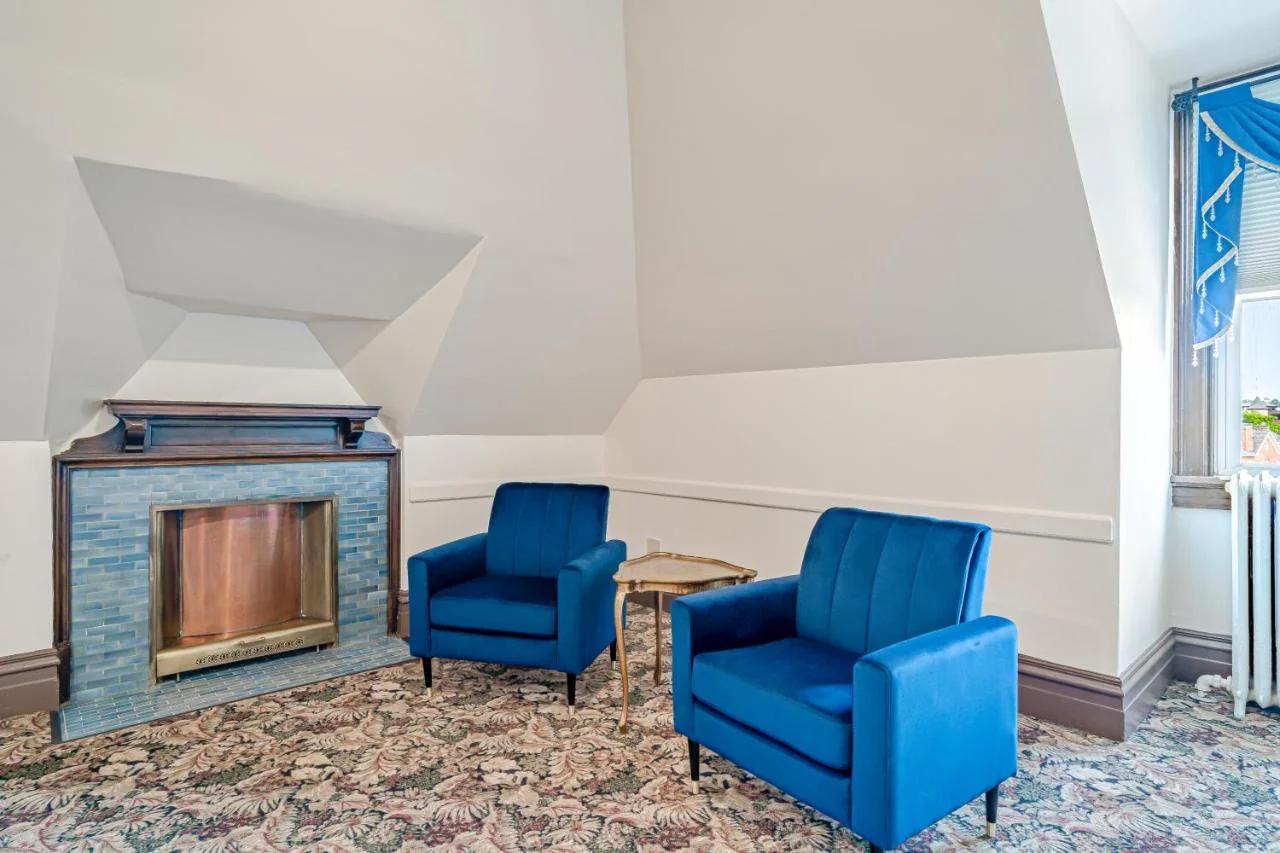The Grandeur Estate photo