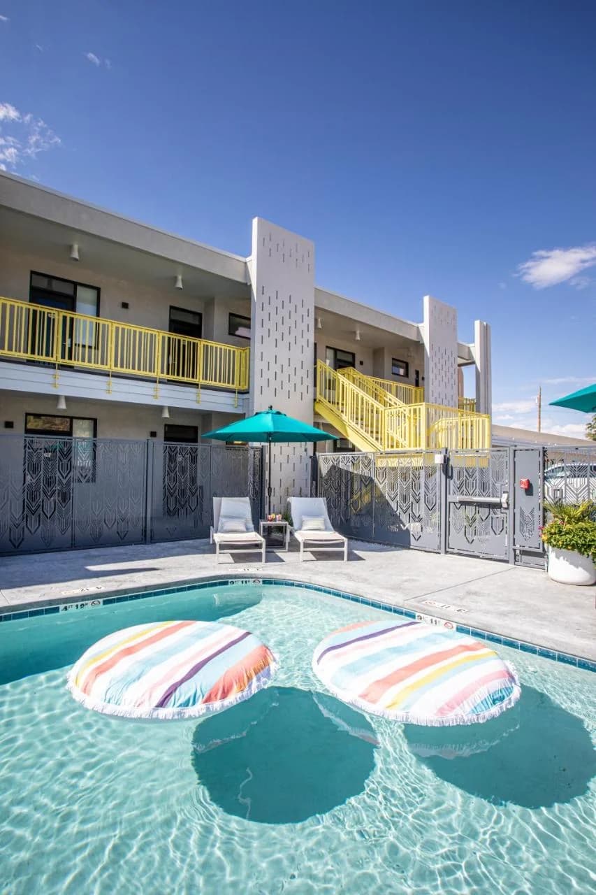 The Monterey Motel photo