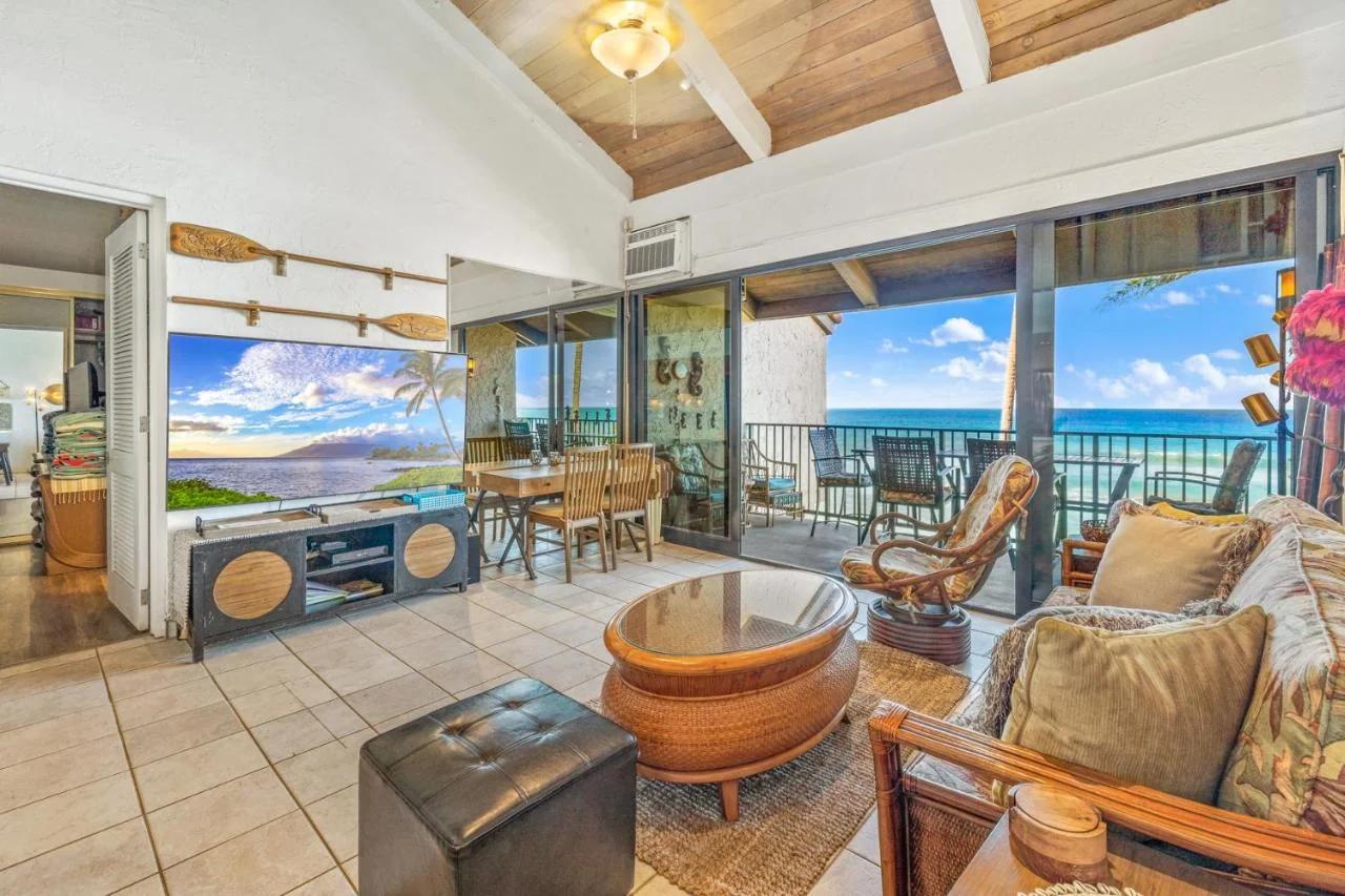 The Noniluna One - Sleeps 10 Plus Pack N Play photo
