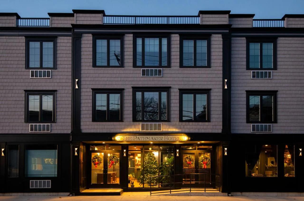 The Pathmaker Hotel photo