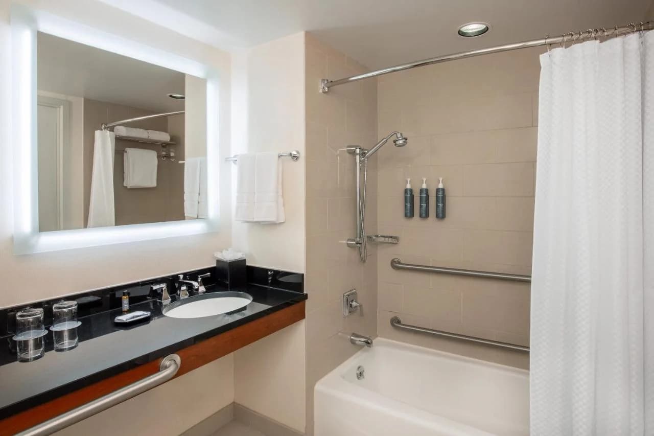 The Westin Boston Seaport District photo