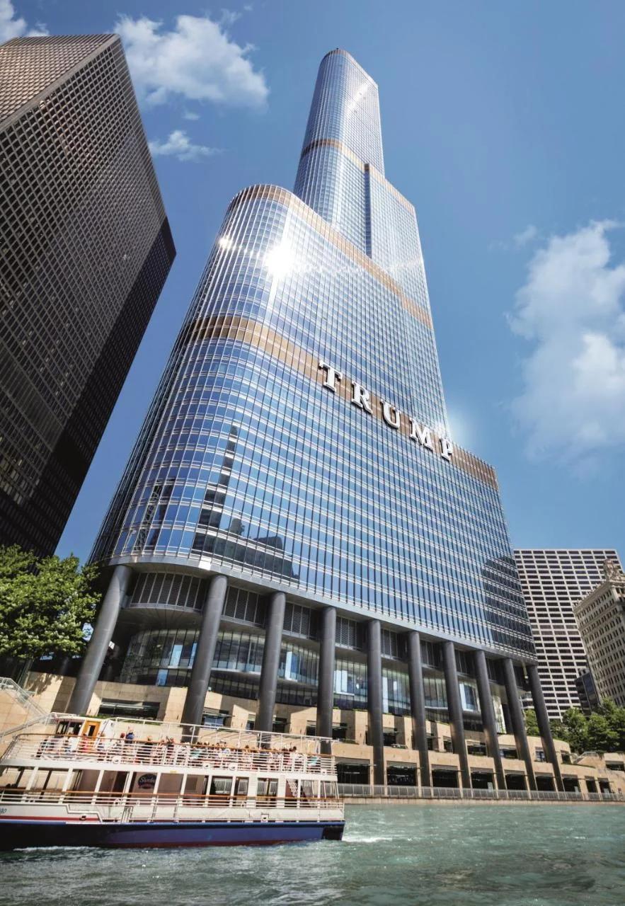 Trump International Hotel & Tower Chicago photo