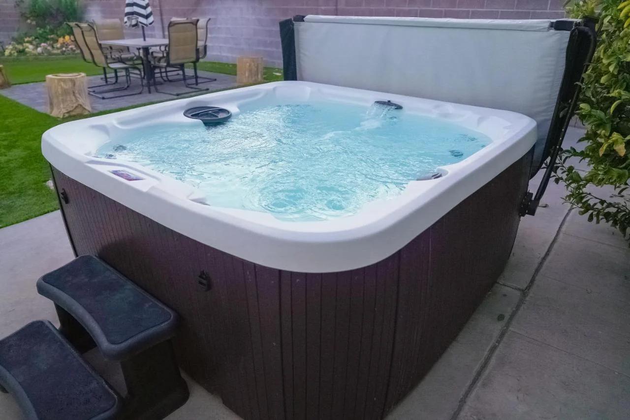 Vegas Hideaway with Jacuzzi & Pool by Strip photo