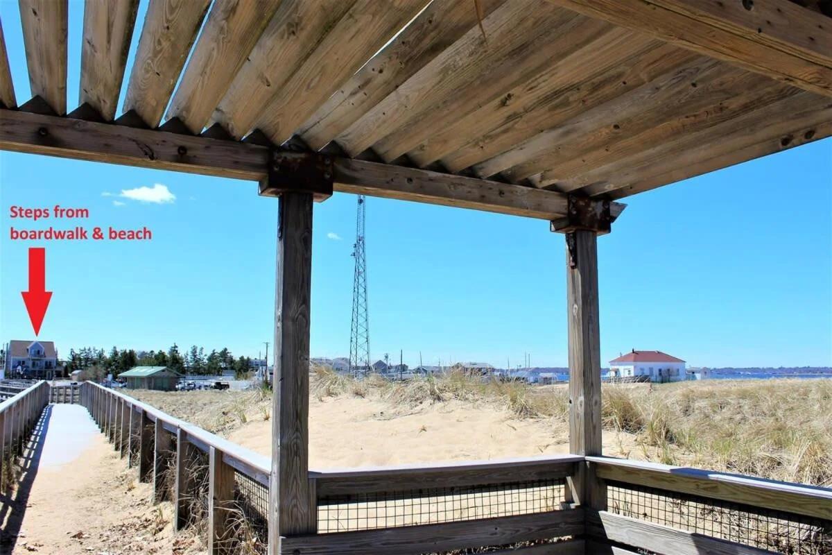 Walk to Beach Playground Lighthouse North End photo