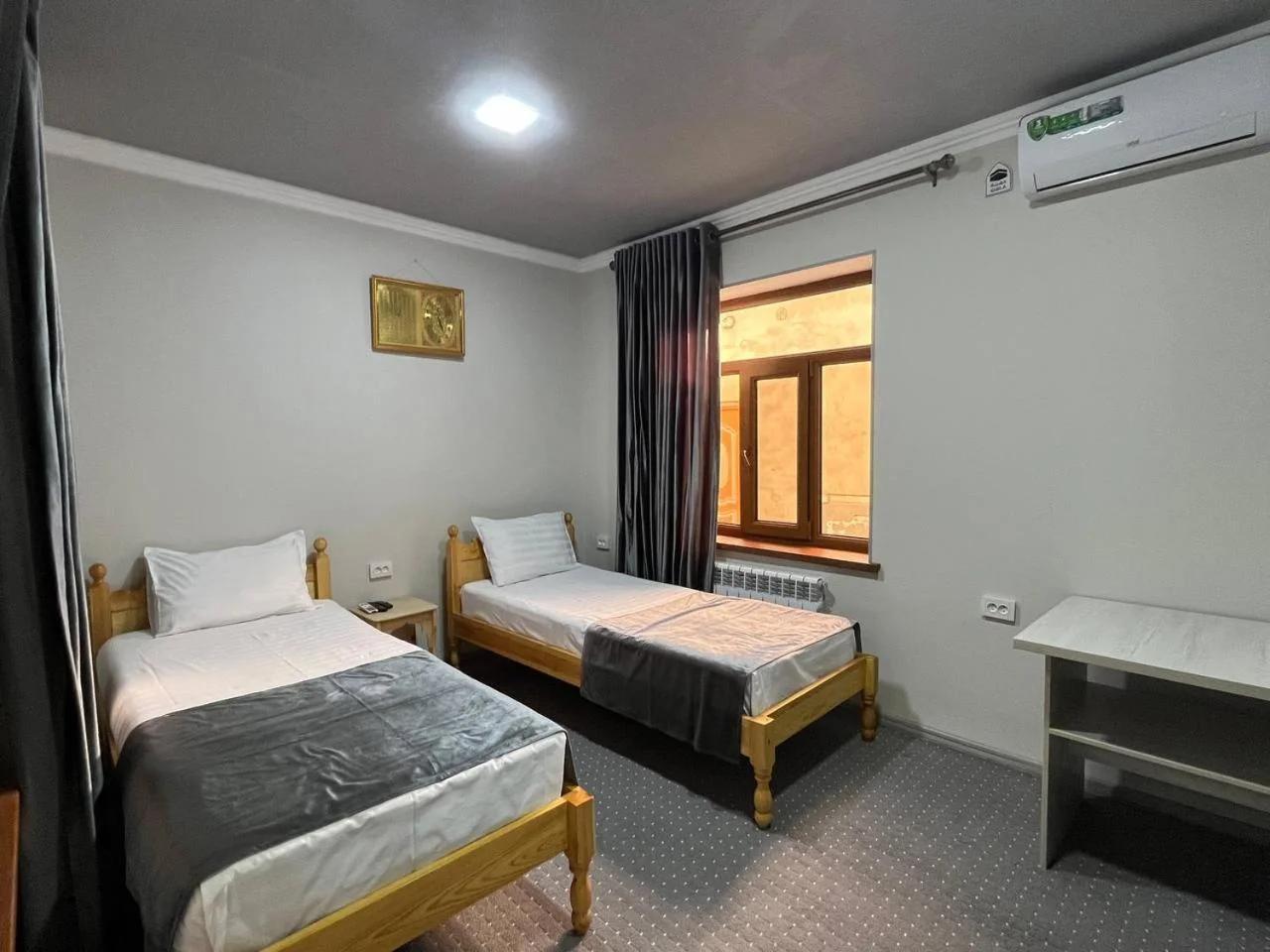 Bukhara Hotel Alikhan photo