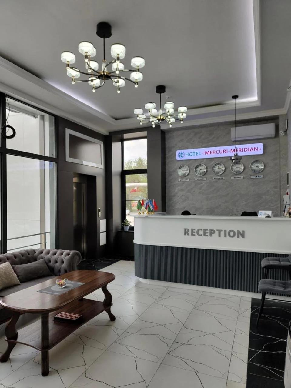 HOTEL MERCURI-MERIDIAN foto