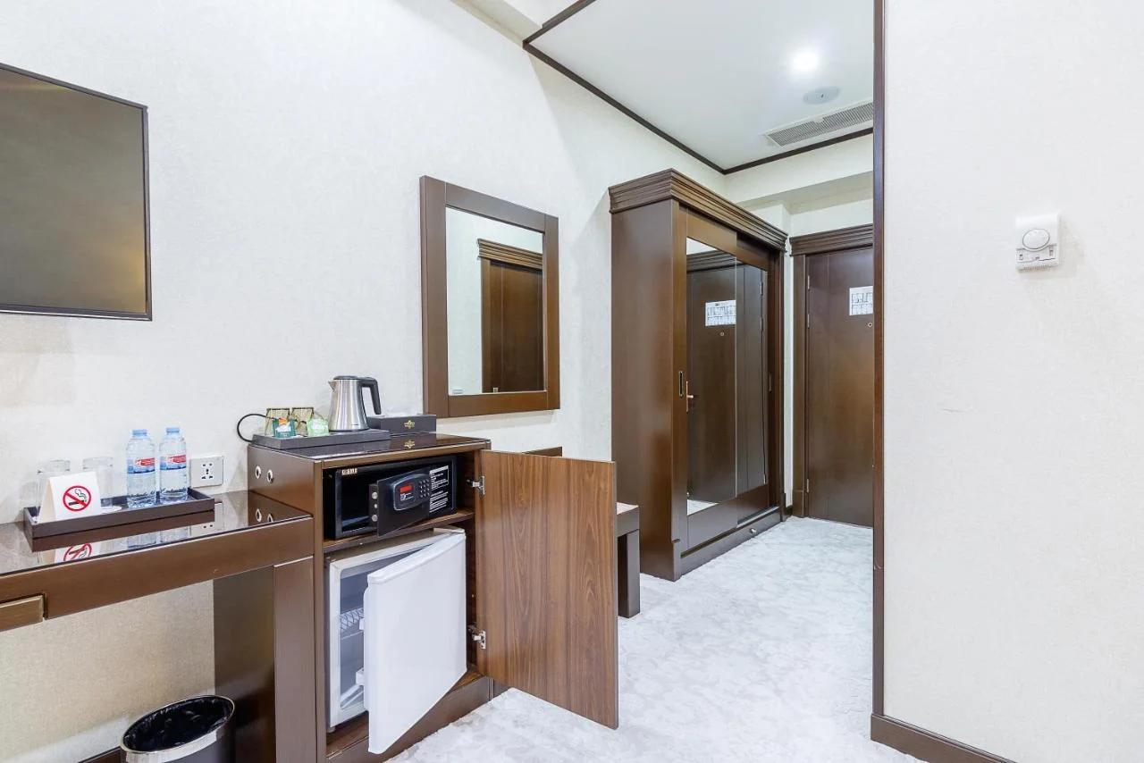 Qushbegi Plaza Hotel photo
