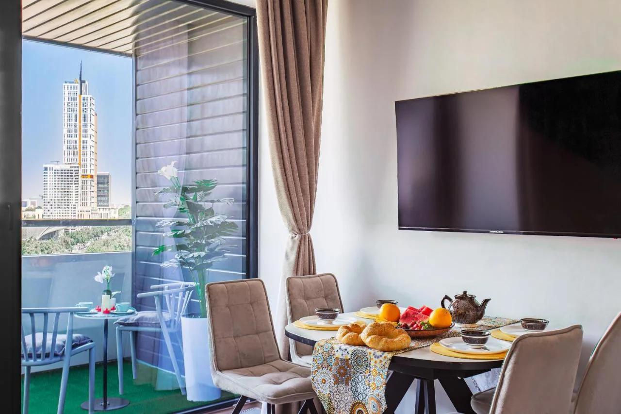 Tashkent Skyline 1BR & Balcony photo