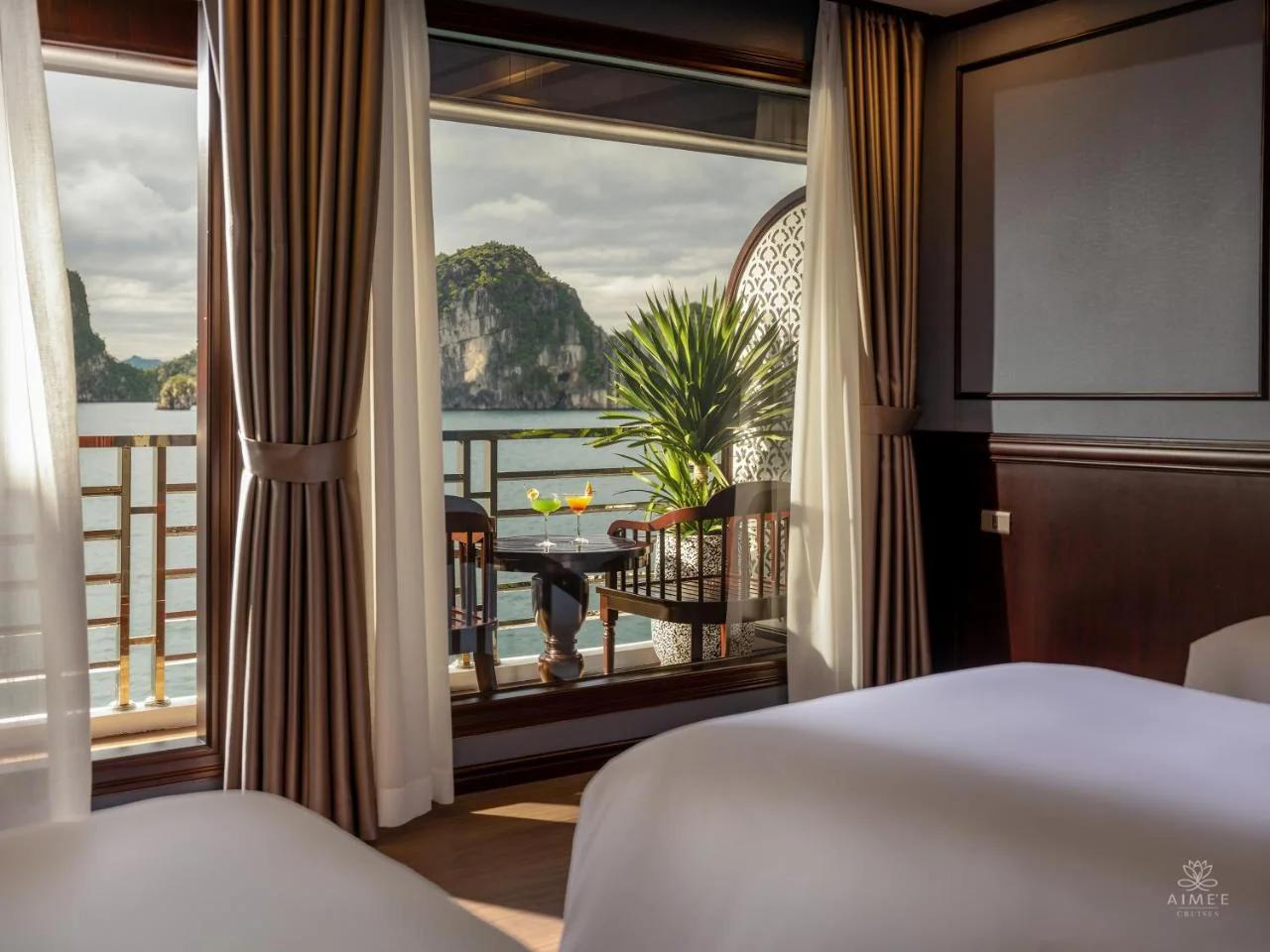 AIME'E CRUISES - Halong Bay foto