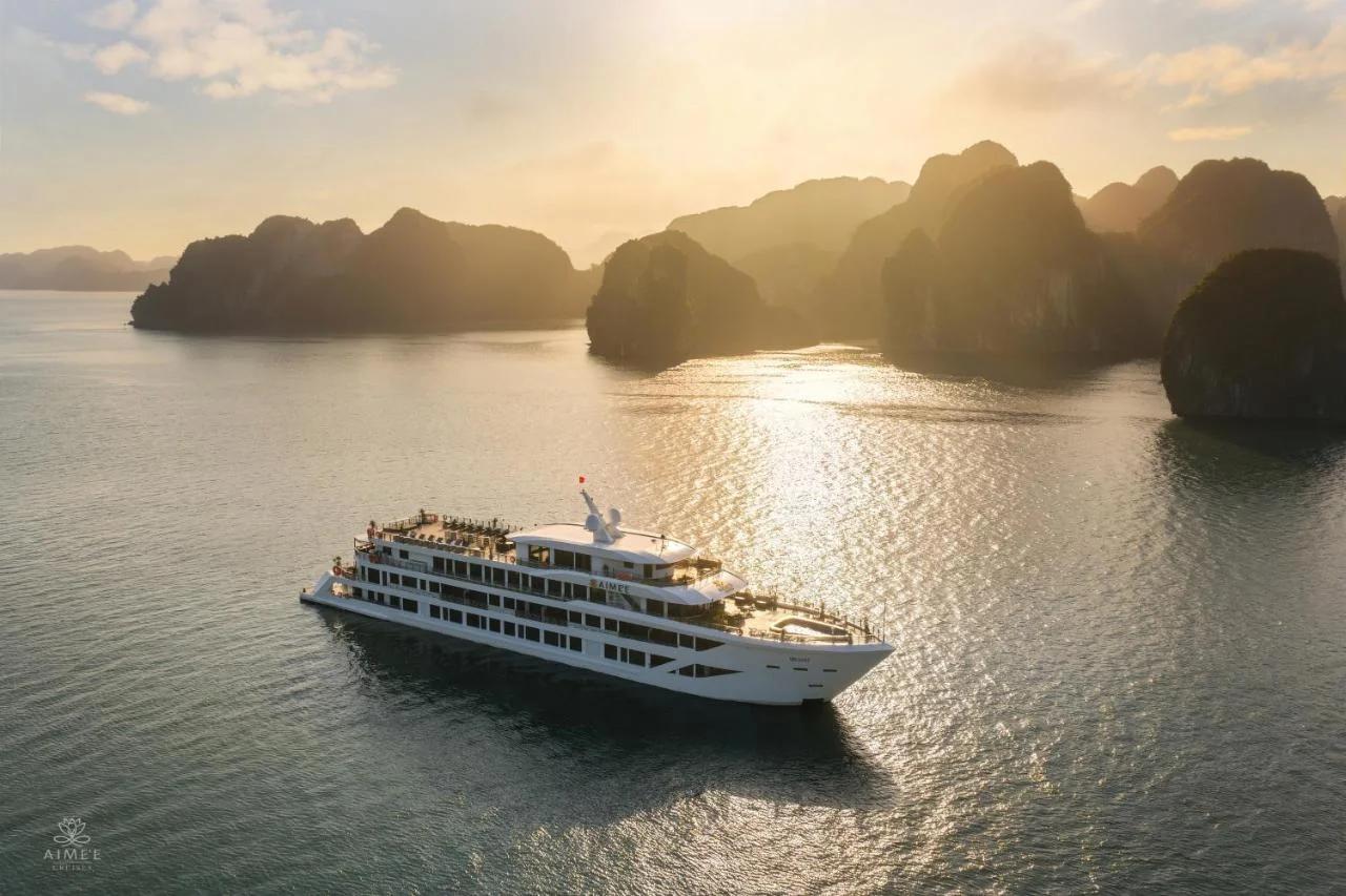 AIME'E CRUISES - Halong Bay foto