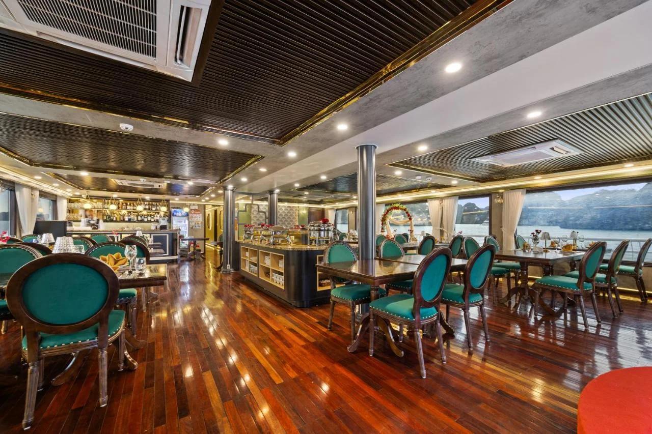 Aqua Legend Cruise - Lan Ha Bay foto