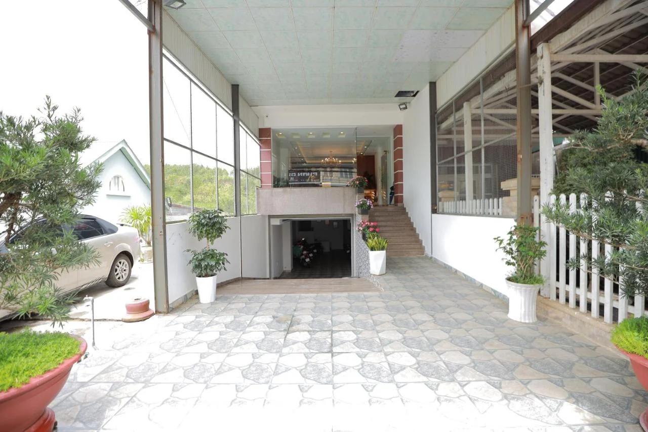 Arya Hotel Dalat photo