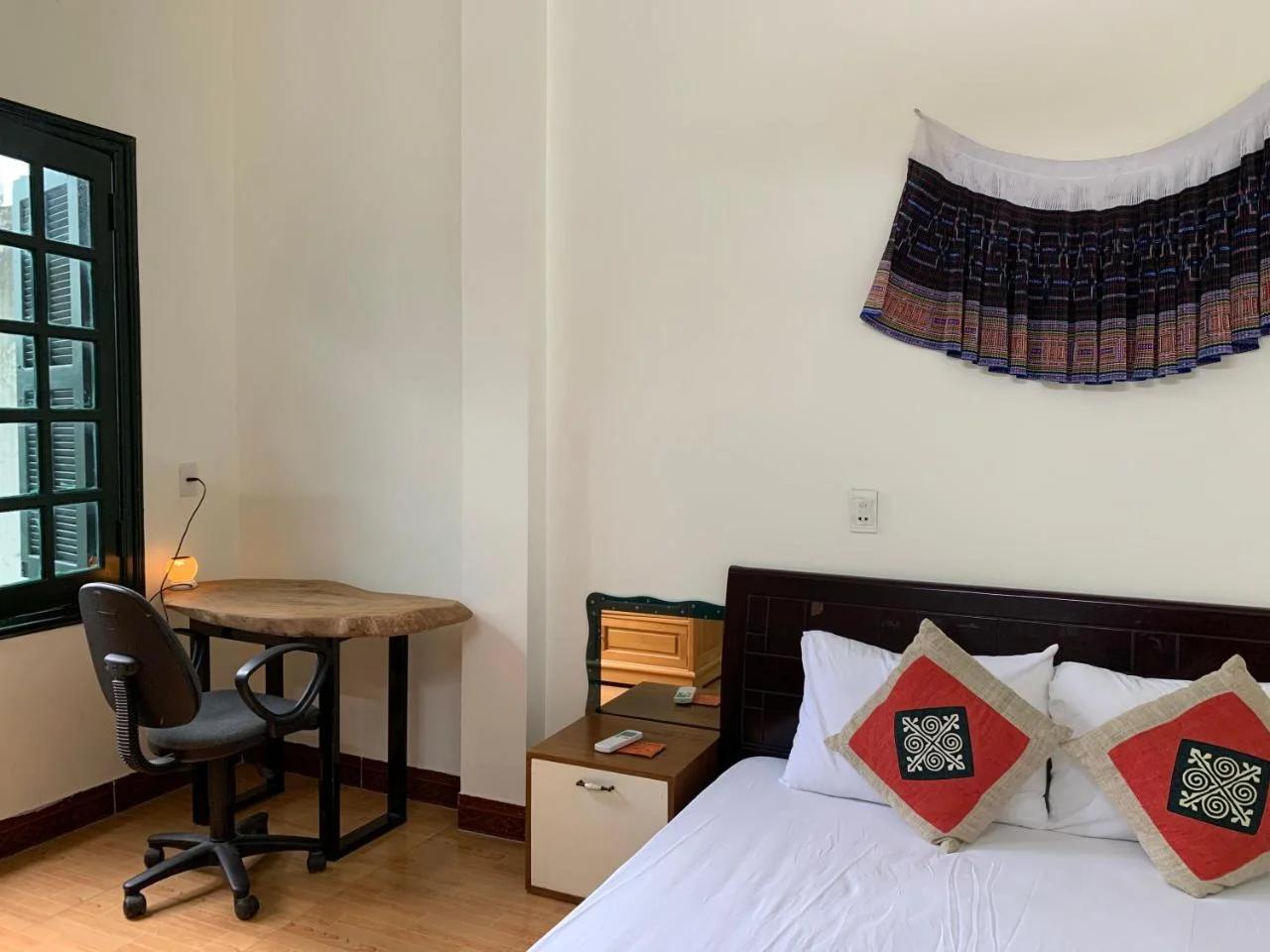 Be's Home & Tours photo