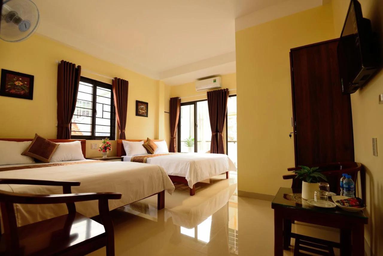 Guest House Maika photo