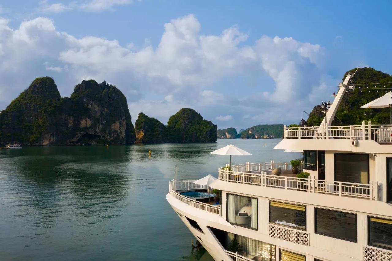 Hermes Cruises photo