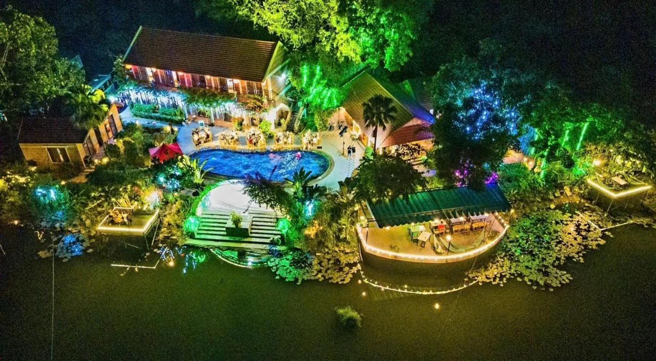 HoangLong Riverside Homestay photo