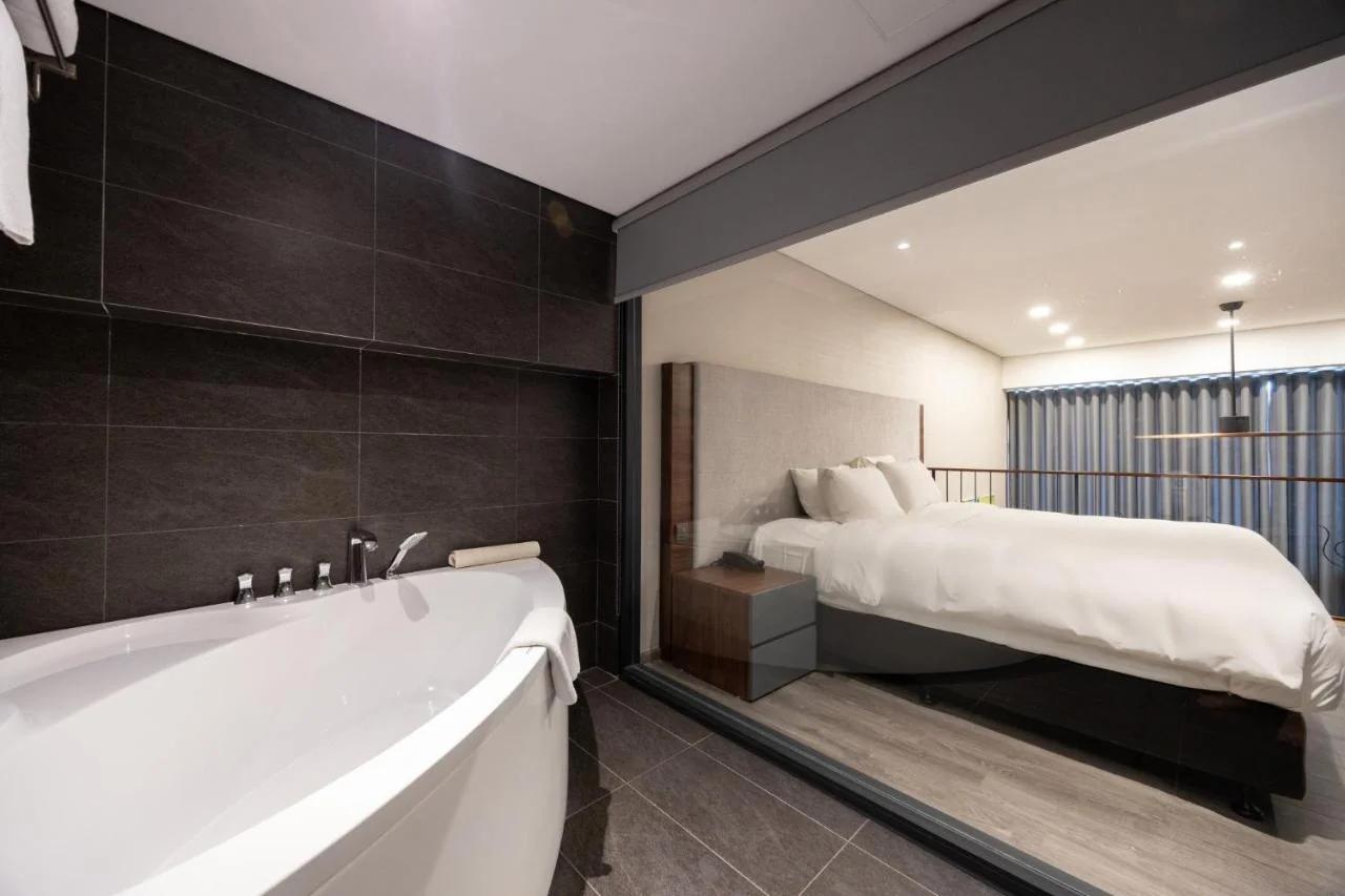 KIM Apartment & Homestays at PentStudio West Lake foto