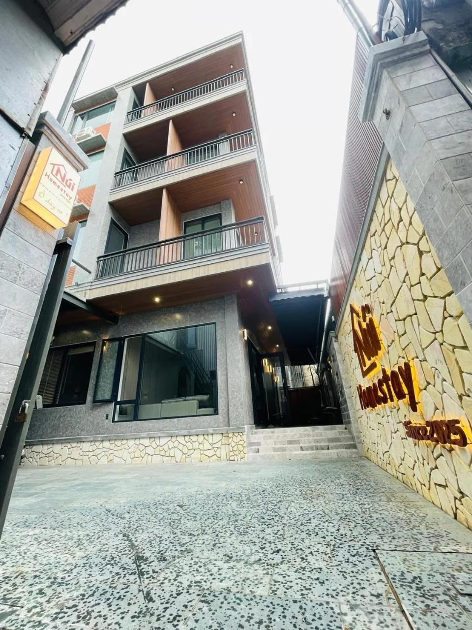Núi Homestay Huế