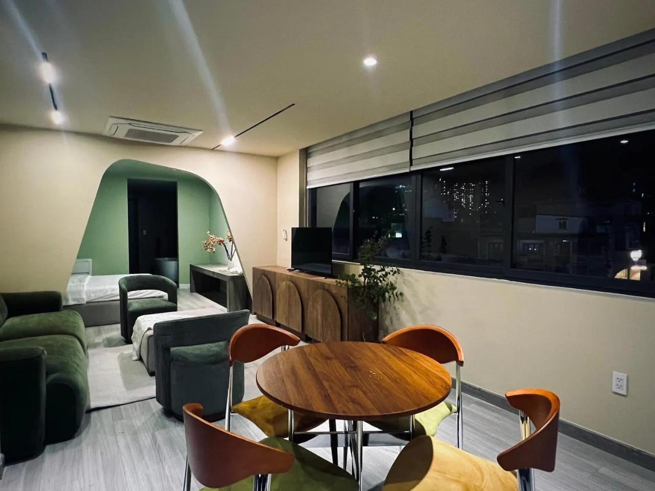 Pin Skyview Suite photo
