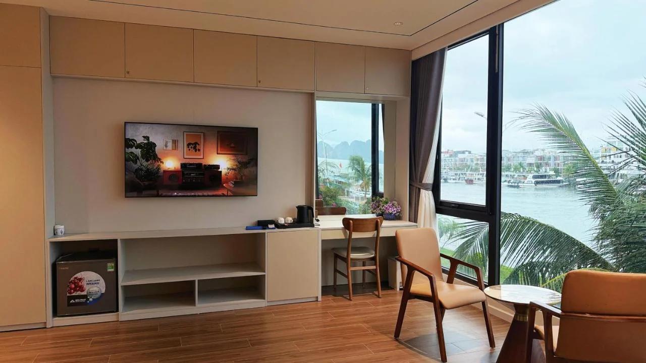 Serene Hotel foto