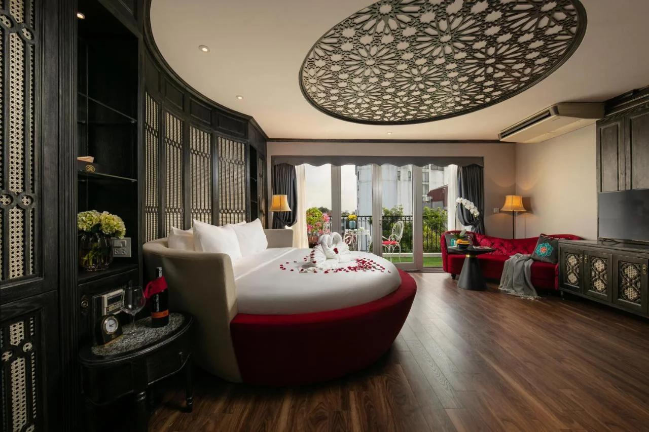 Shining Central Hotel & Spa foto