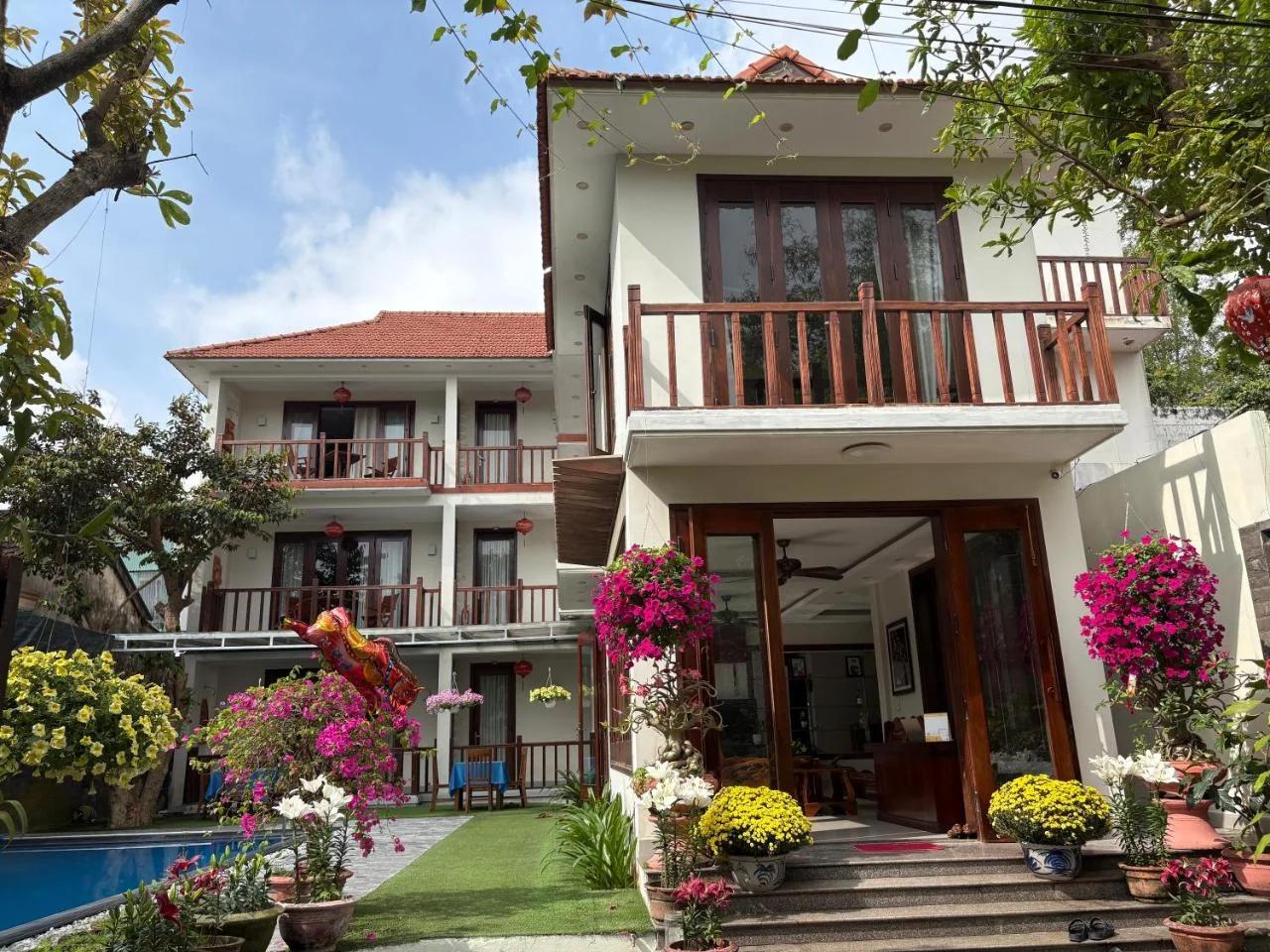 Village Moon Villa