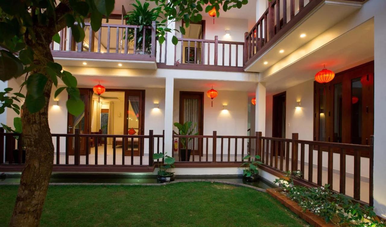 Village Moon Villa photo