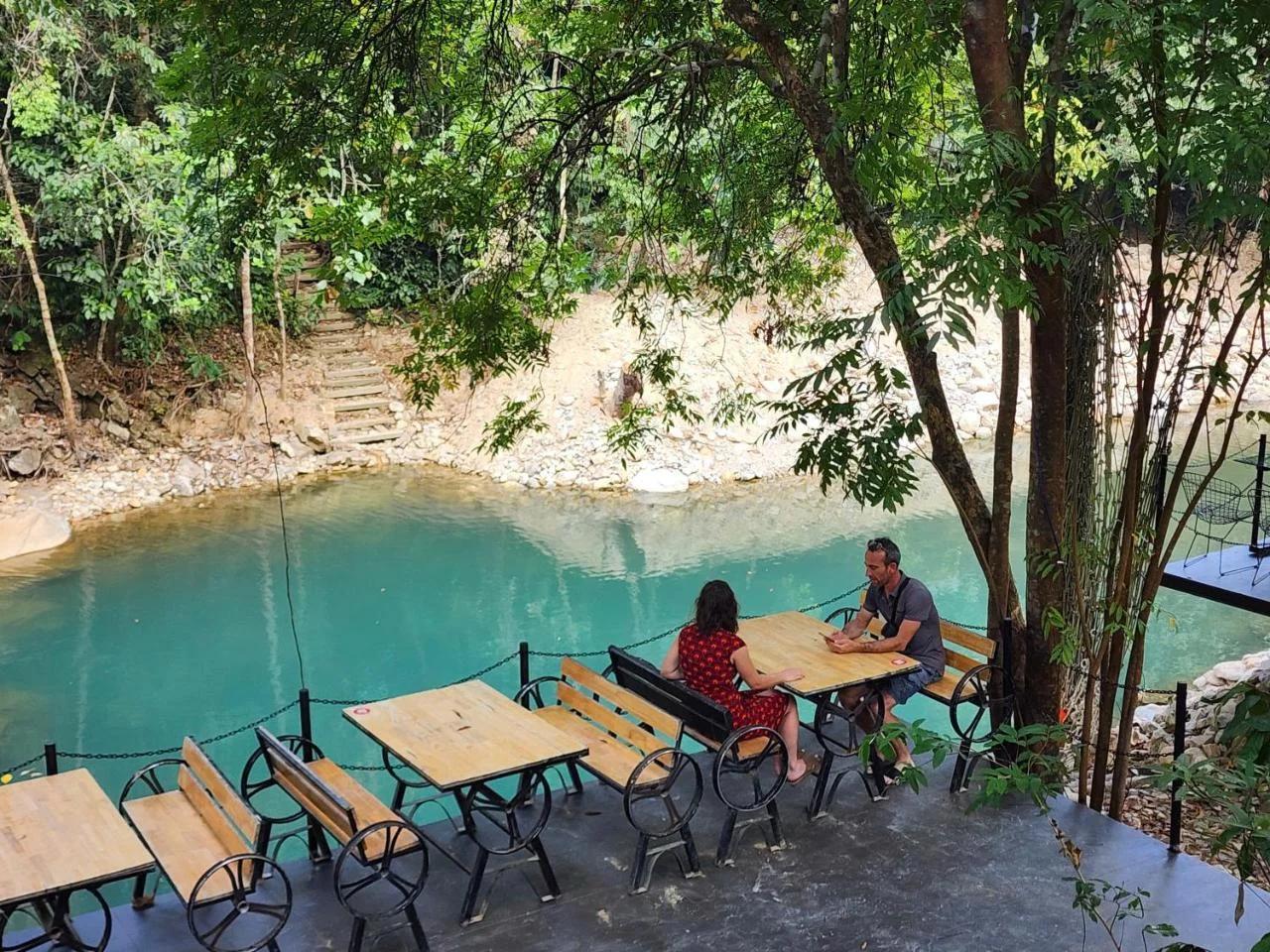 YesHue Eco Waterfall Retreat foto