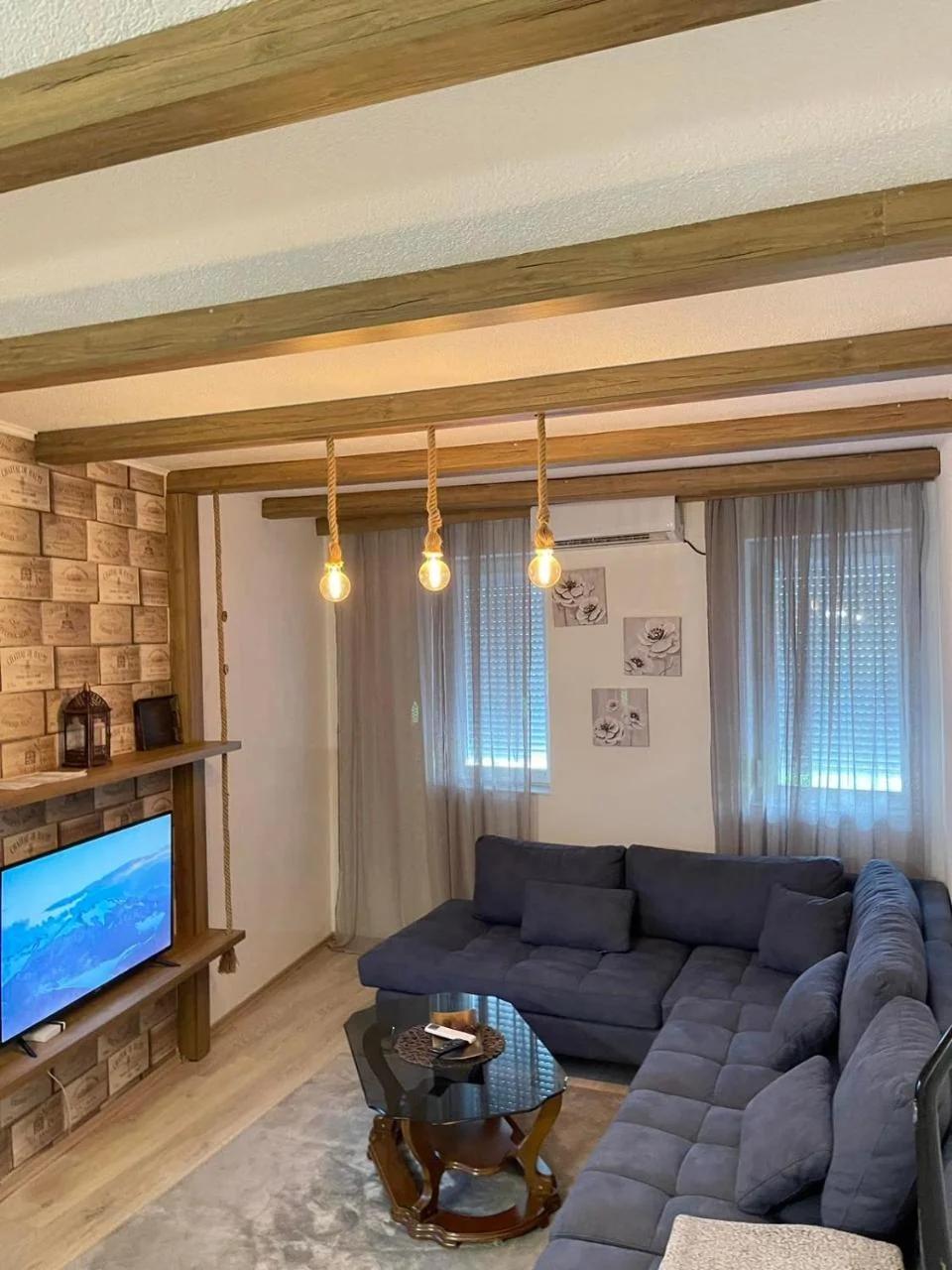 Nessi Apartment