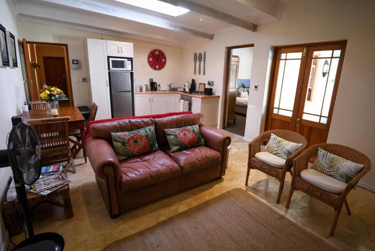 Cabriere Cottage photo