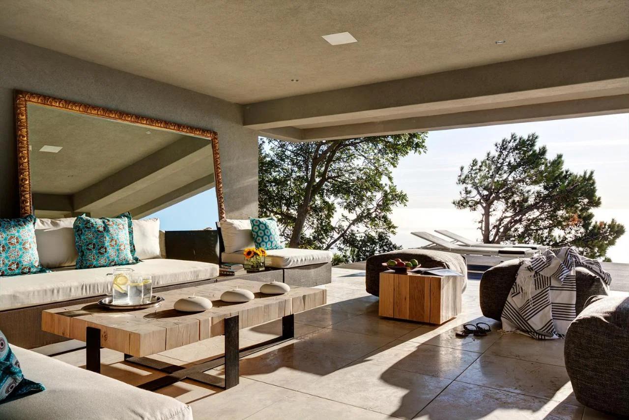 CB-ONE Luxury Stay photo