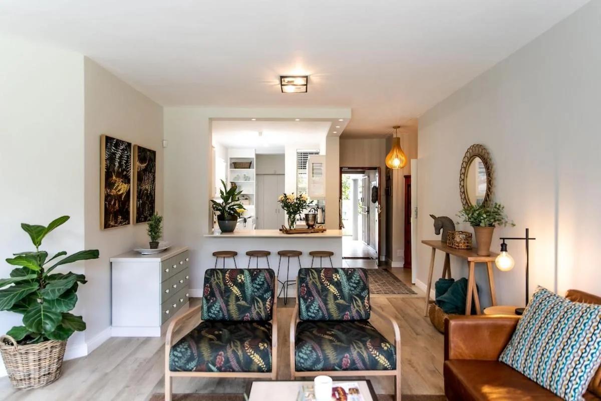 Milas Place Spacious & Comfortable at Bayview foto